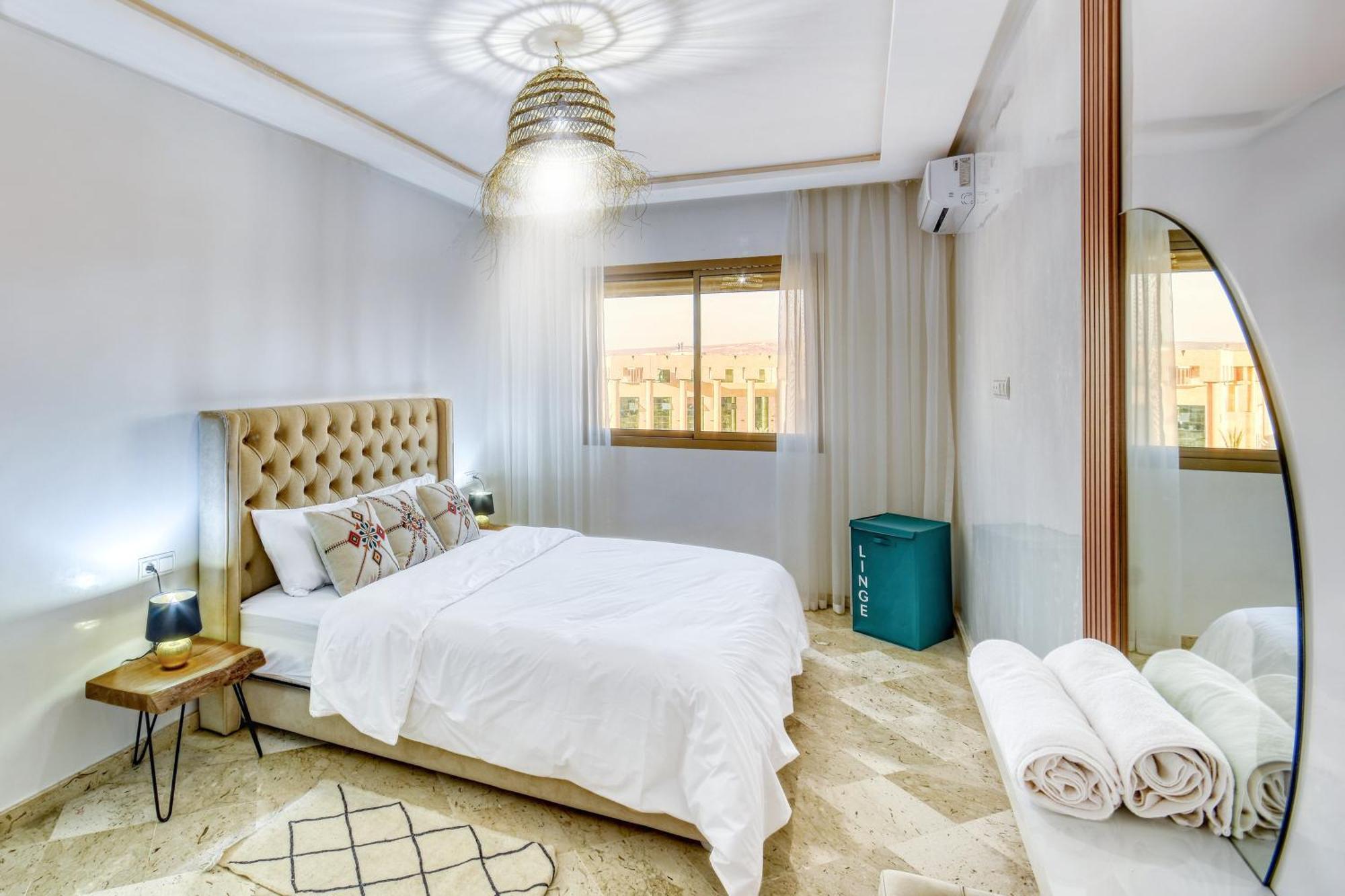 Appartement Elegance - De Luxe Au Centre D'agadir *